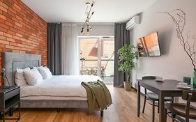 Apartamenty-Wroc Center By The University Bridge